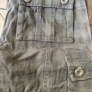 Men's Wild Cargo green Plaid Pants size 30 NEW